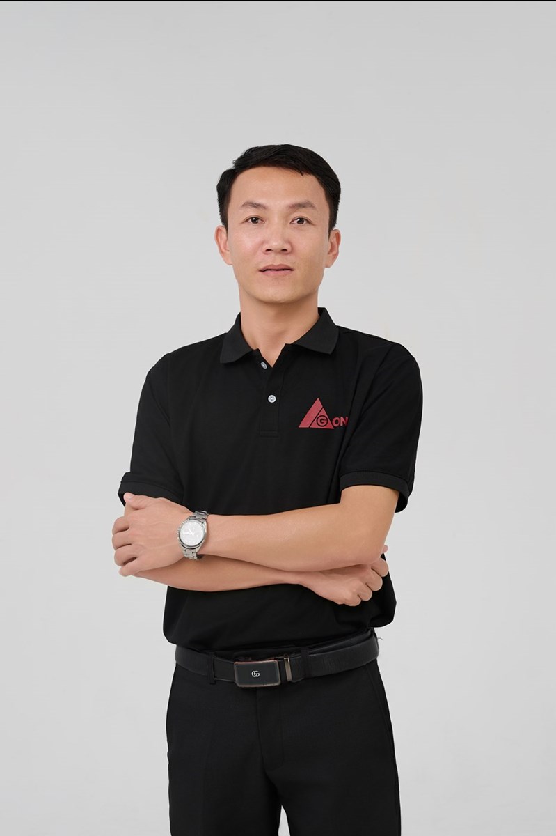 210903-team-profile5417.jpg